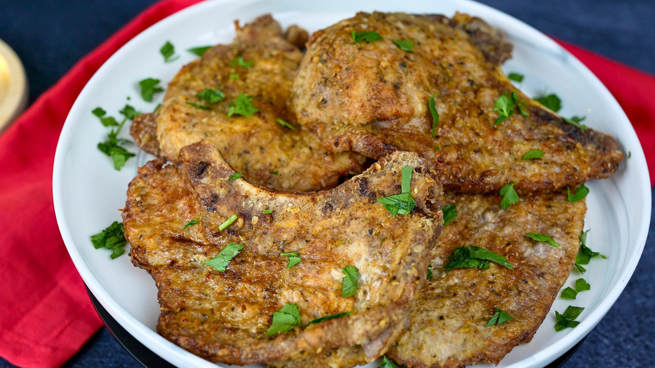 Air Fryer Pork Chops Recipe | Juicy & Crispy in 15 Minutes — Kelvin's Kitchen