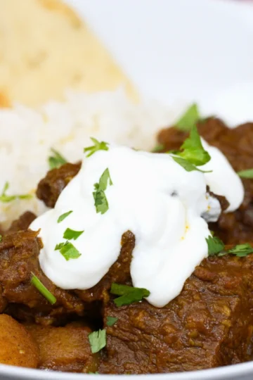 Slow Cooker Beef Vindaloo | Easy Indian Curry Recipe — Kelvin's Kitchen