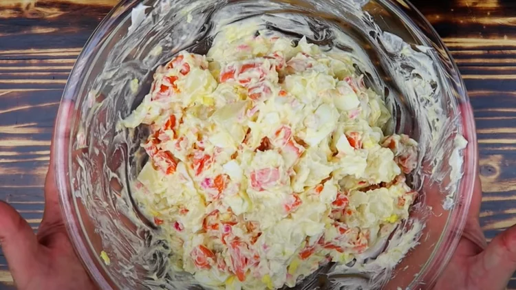Creamy Potato Salad with Eggs