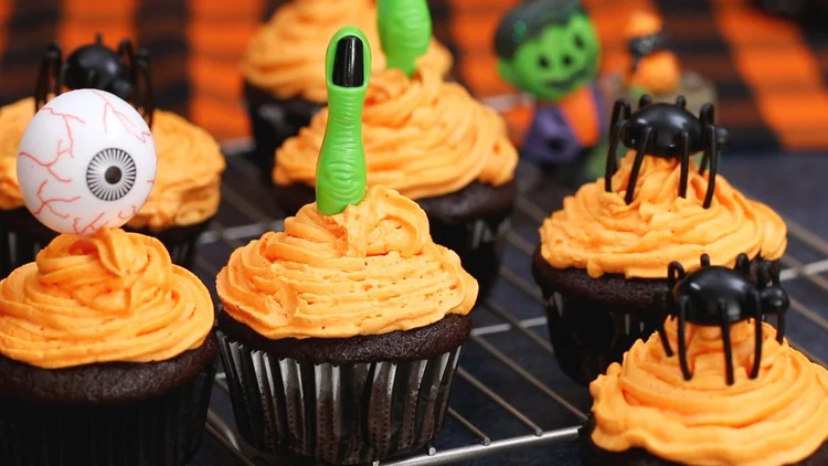 Halloween Chocolate Cupcakes Easy