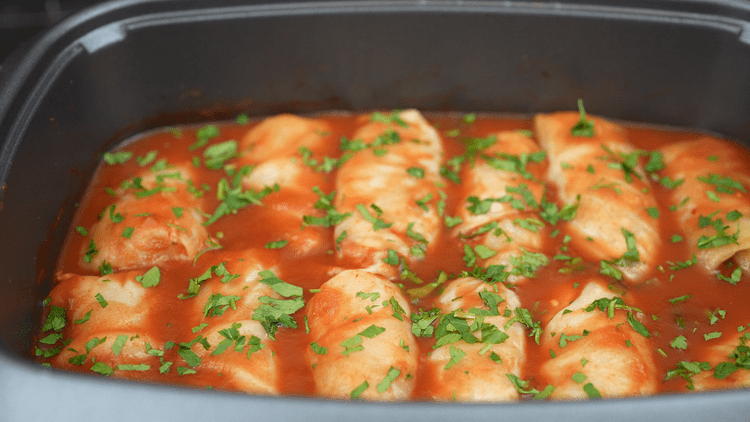 Slow Cooker Stuffed Cabbage Rolls