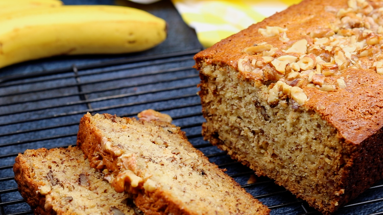 Super Moist and Delicious Banana Bread