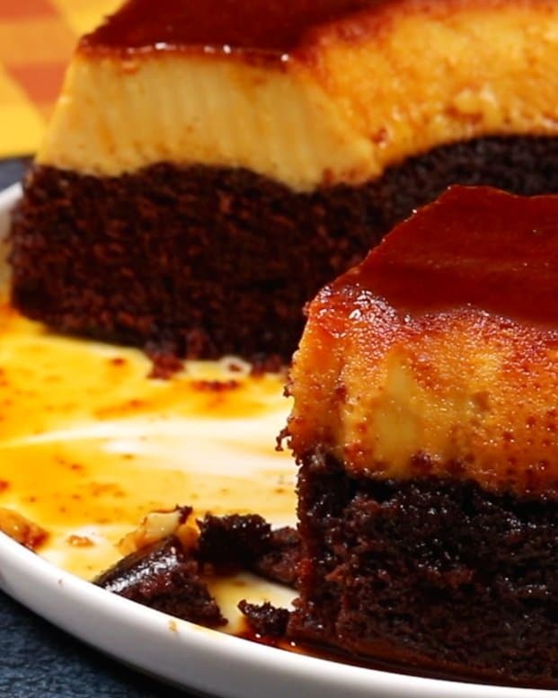 The Impossible Cake Choco Flan - step 3