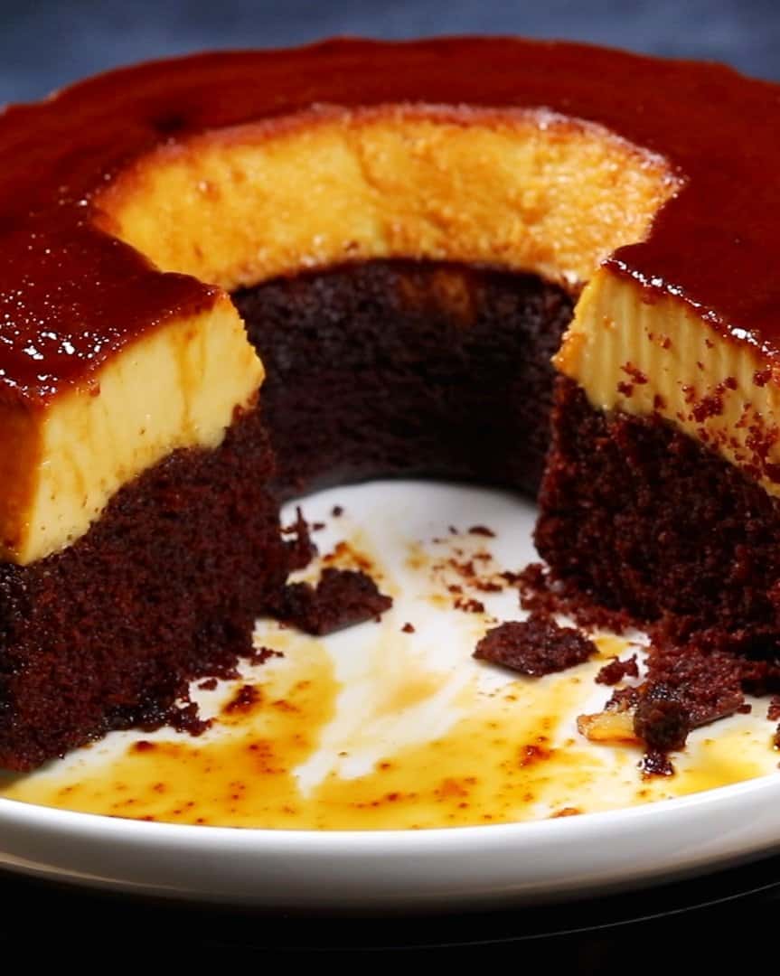 The Impossible Cake Choco Flan - step 2