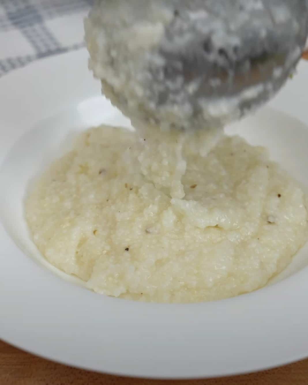 Lemon Garlic Shrimp and Grits - step 2