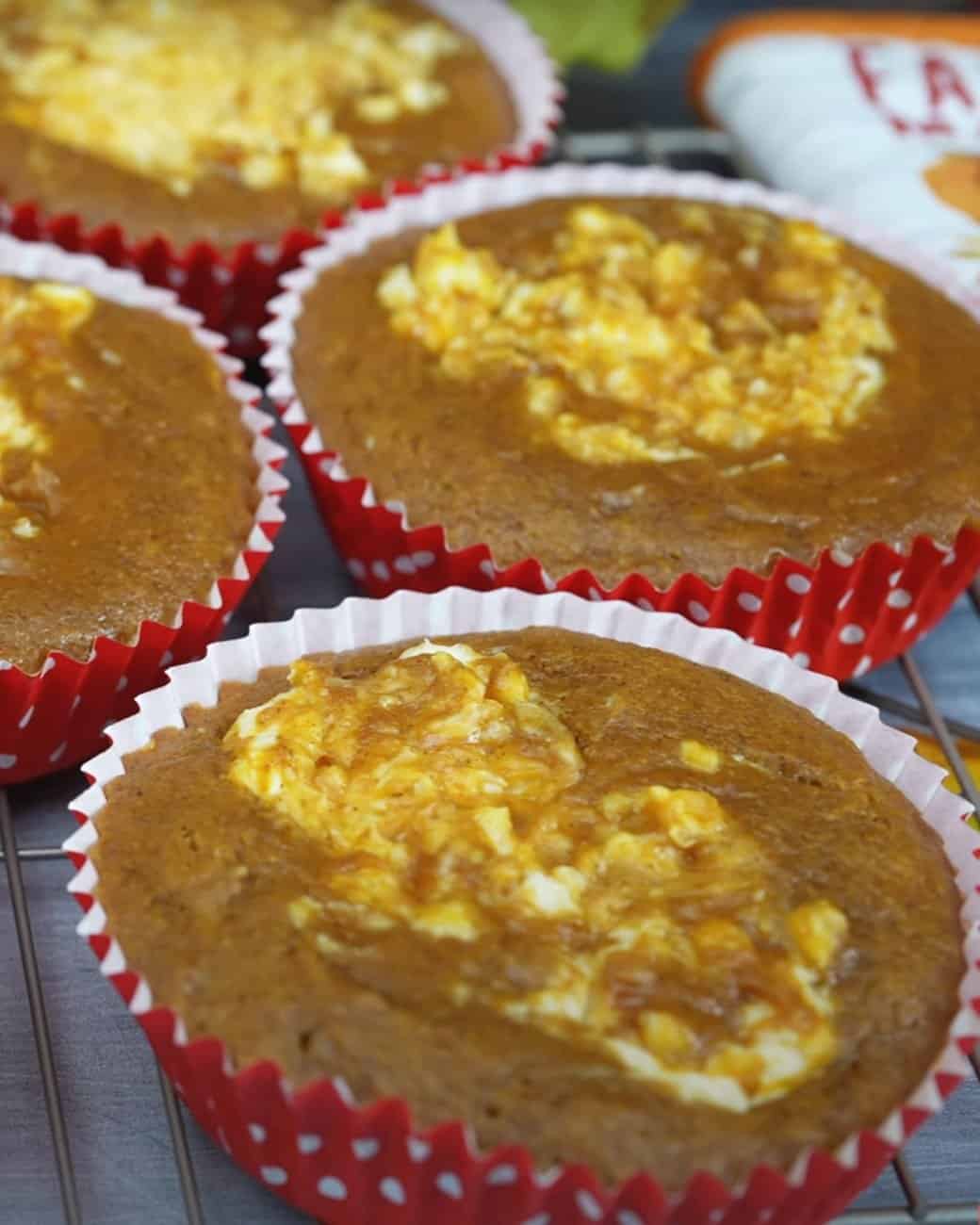 Pumpkin Cream Cheese Stuffed Muffins - step 2