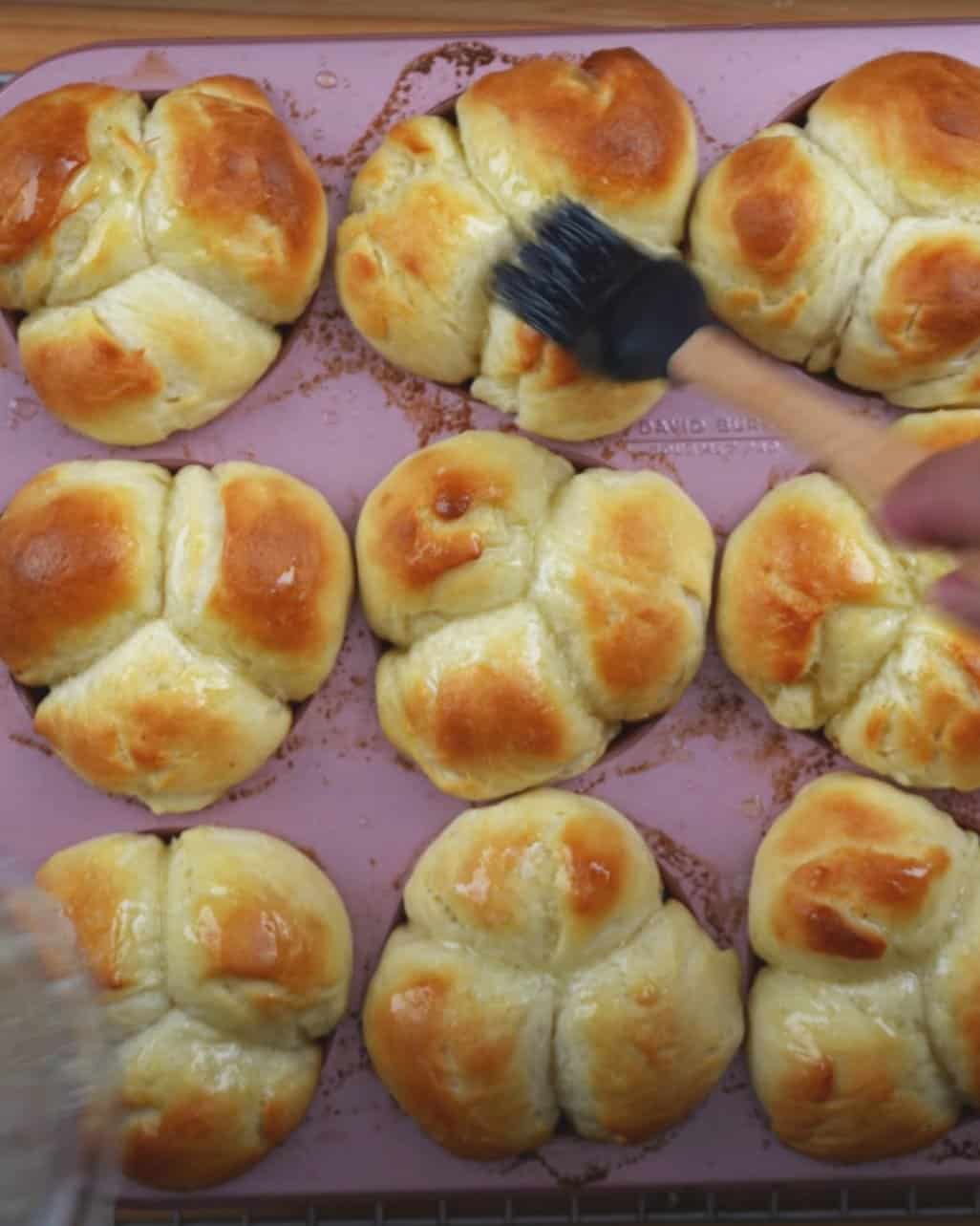 Homemade Cloverleaf Dinner Rolls - step 3