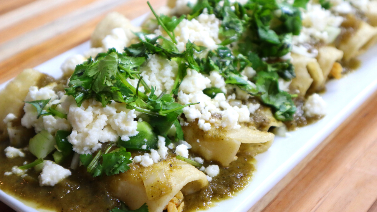 Green Sauce Chicken Enchiladas Family Recipe - step 1
