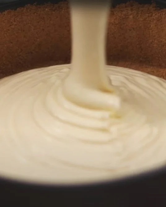 Creamy cheesecake