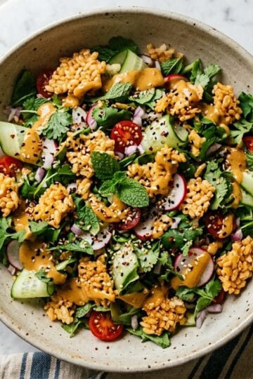 Caribbean crispy rice salad with spicy tahini dressing