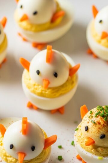 Easter Chick Deviled Eggs Recipe (So Cute & Easy) — food photography