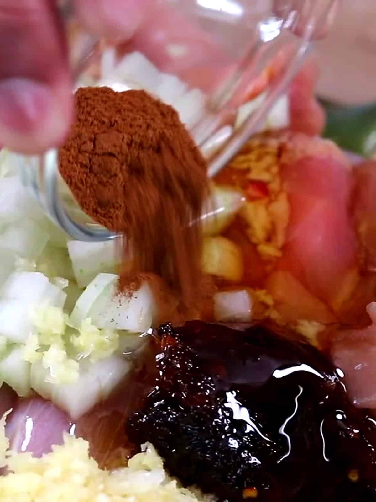 Quick and Easy Honey Garlic Chicken Thighs - step 2 photo