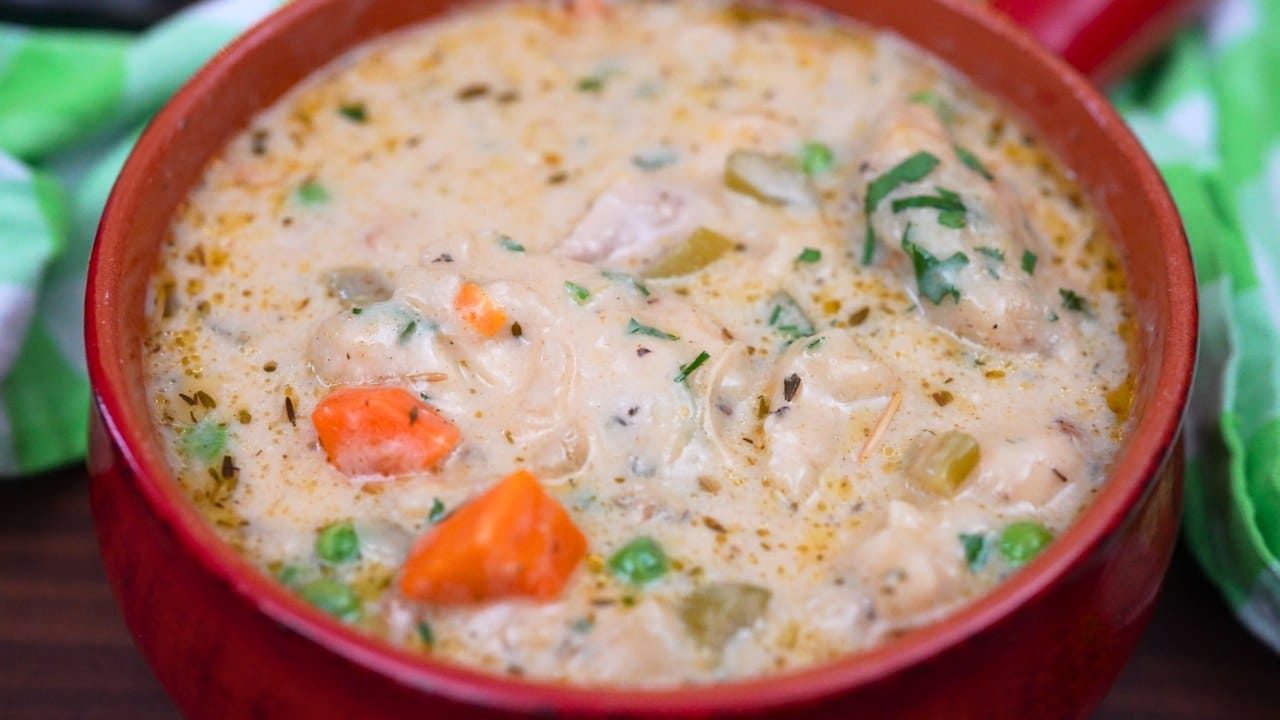 Quick & Easy Creamy Chicken and Dumplings — food photography
